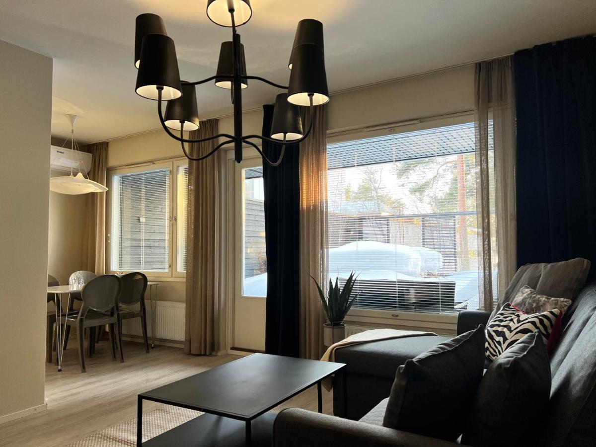 Time Apartments Kaerpaenkuja ยิวาสคูลา ภายนอก รูปภาพ